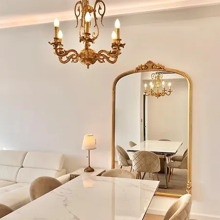 Appartamento Exceptionnel 4 pieces balcon carre d or A3B129
